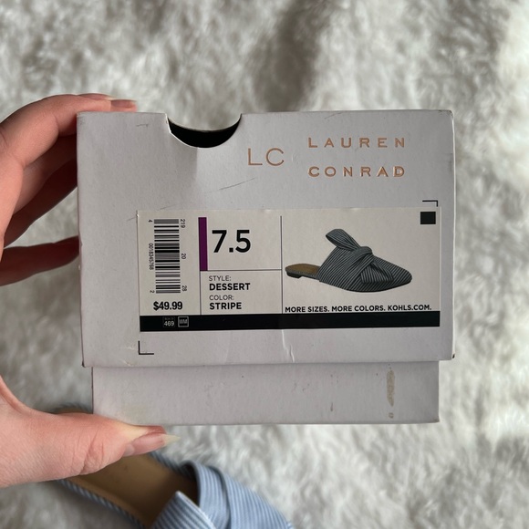 Shoes - Picture 3 of 3